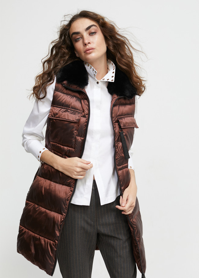 Waistcoat with faux fur collar