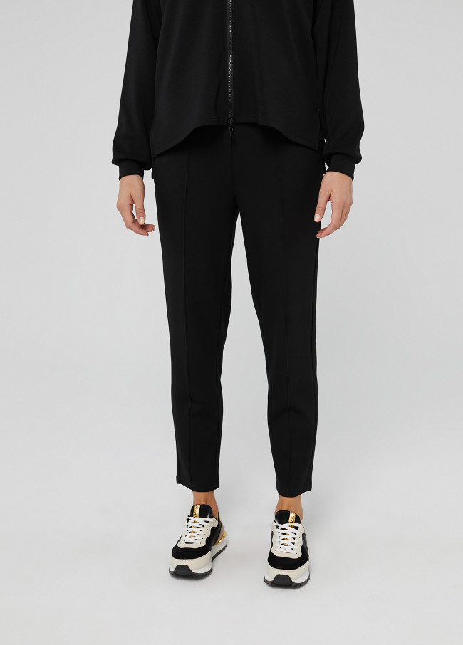 Pantalón jogger negro