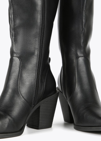 Botas estilo cowboy de cano alto