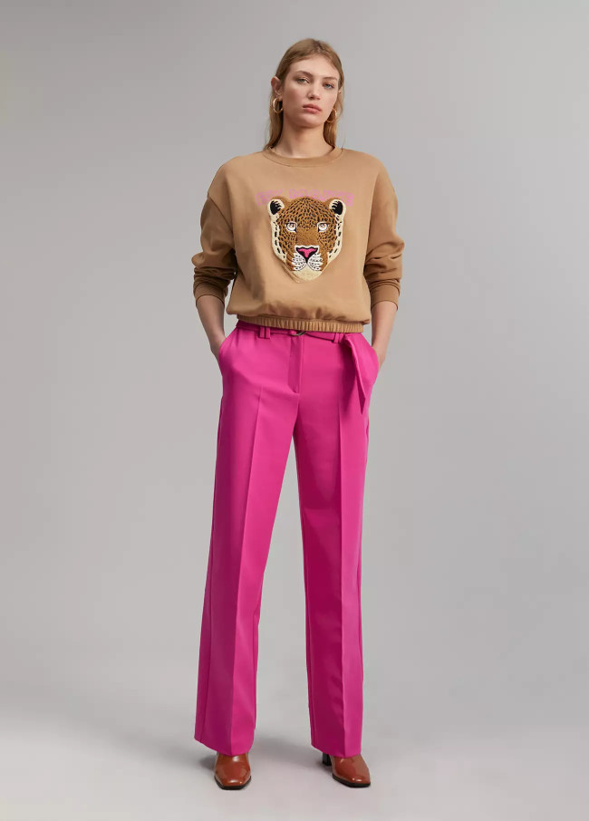 Wide-leg trousers with belt