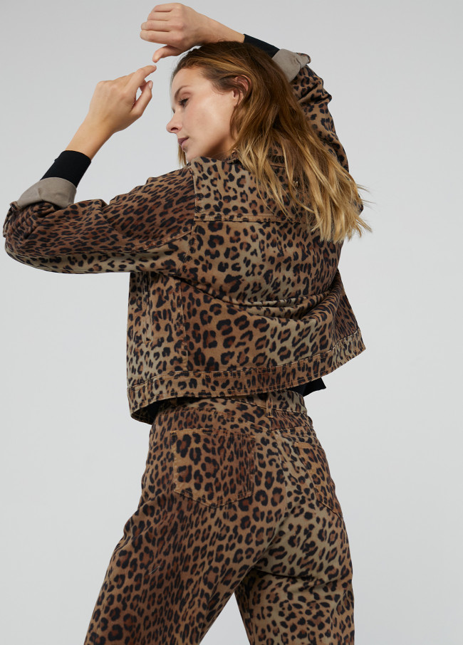 Chaqueta tejana animal print