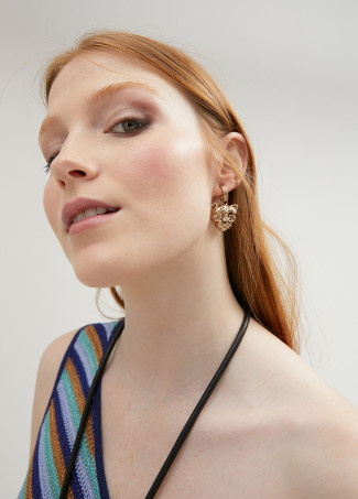Boucles d’oreilles dorées tête de tigre