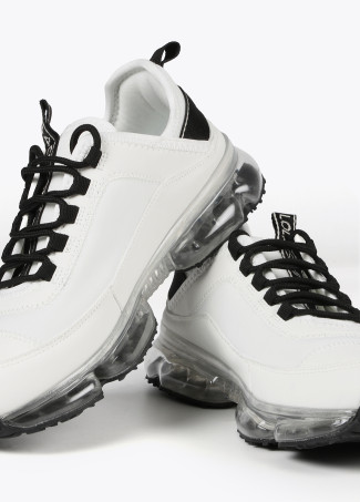 Two-tone trainers with transparent soles