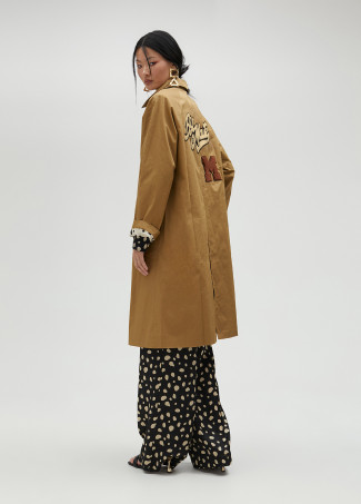 Trench beige avec empiècements