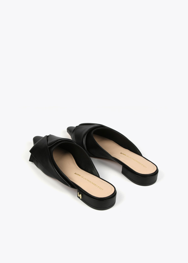 Mule con allacciatura