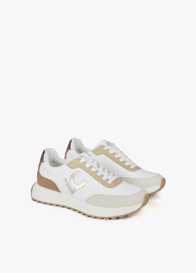 Zapatilla Deportiva con plataforma