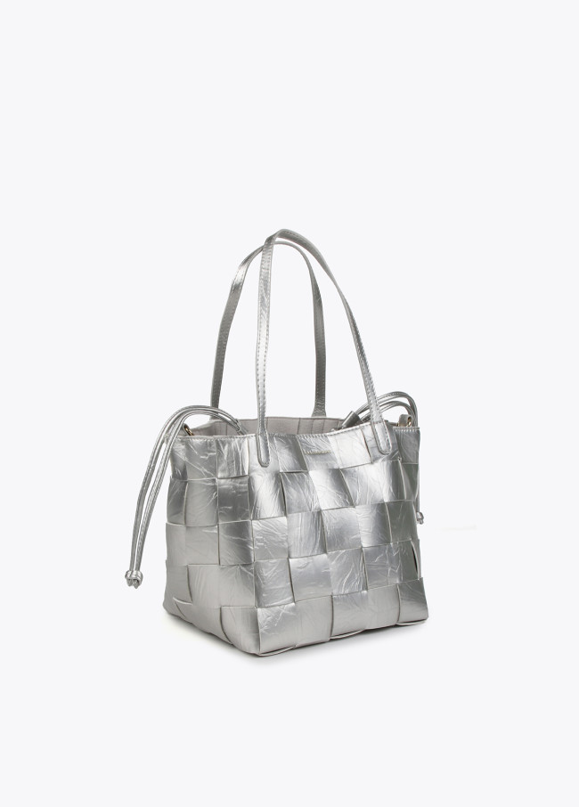 Borsa shopper intrecciata con texture