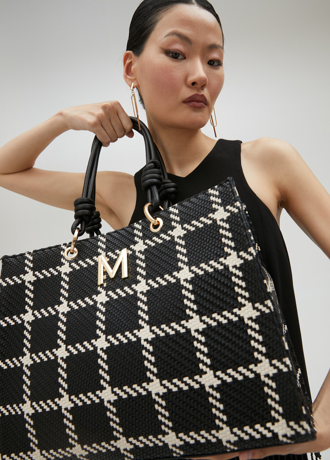 Checked tote bag