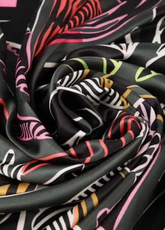 Foulard satiné feuilles abondantes