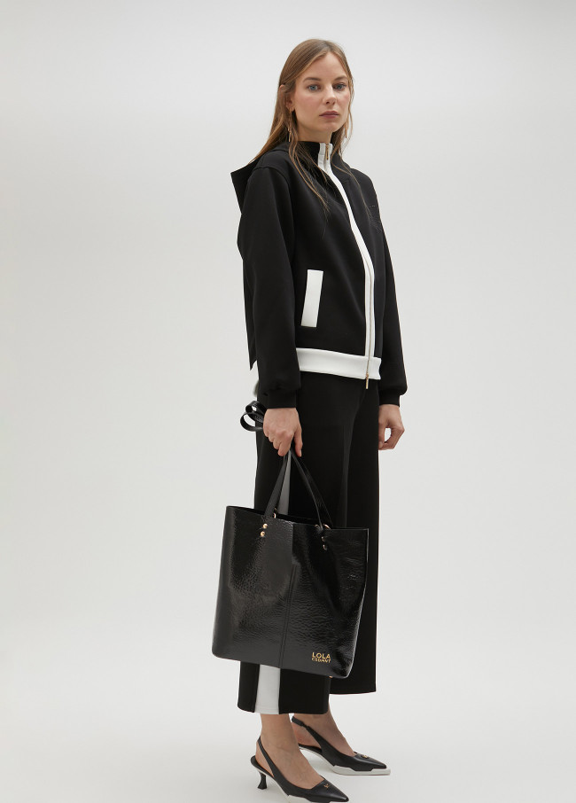 Zweifarbiges Sweatshirt mit Kapuze