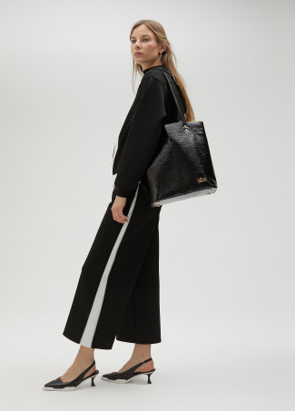 Sweatshirt bicolor com capuz