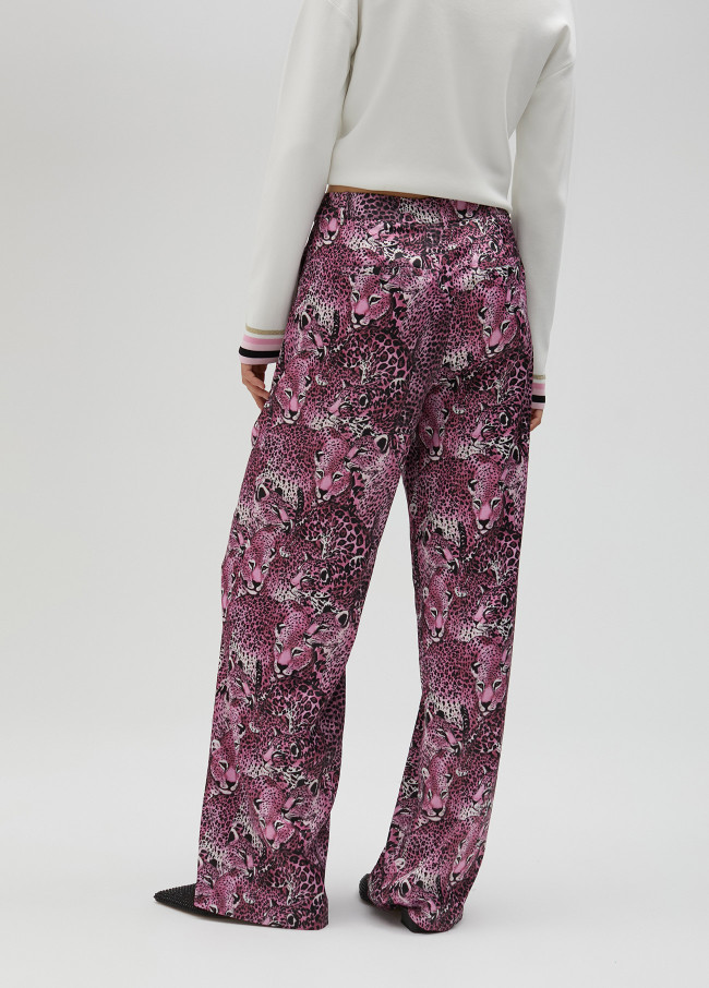 Pantalón recto animal print rosa