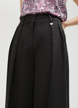 Pantalón palazzo con pinzas