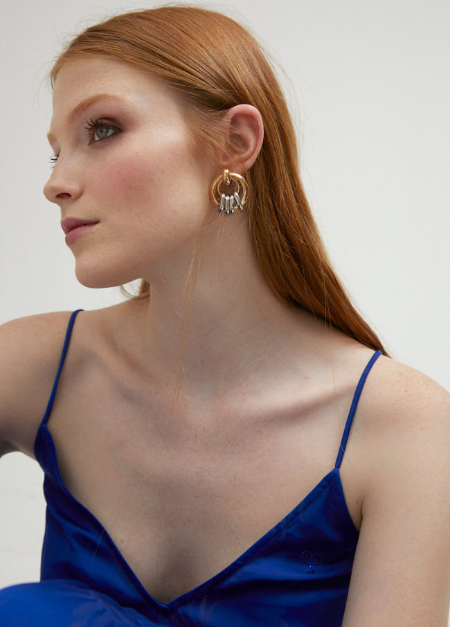 Boucles d’oreilles anneaux multiples bicolores