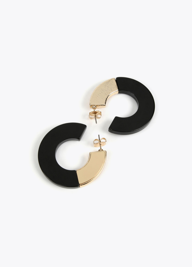 Two-tone hoop earrings