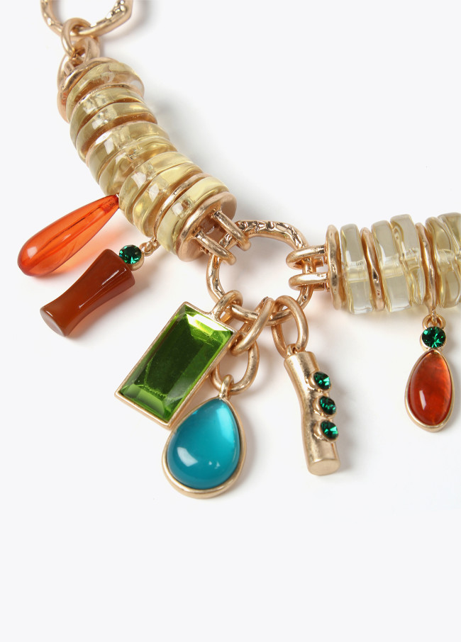 Necklace with colourful acrylic pieces