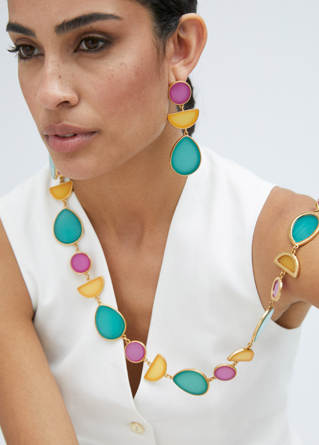 Boucles d’oreilles géométriques colorées