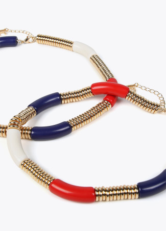 Collana doppia con elementi acrilici