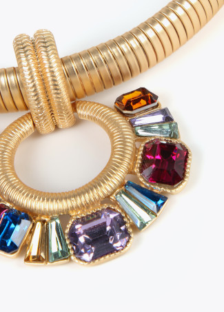 Choker mit Ring vorne