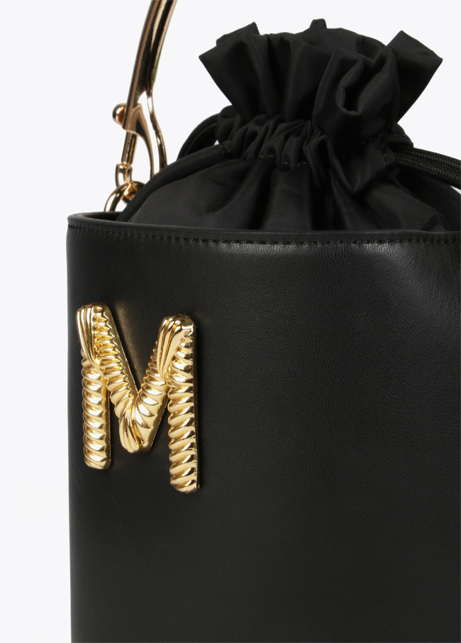 Beuteltasche Metallgriff