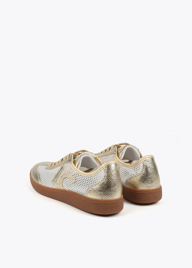 Sneaker mit Mesh und metallisierten Details