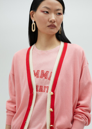 Cardigan básico com contraste