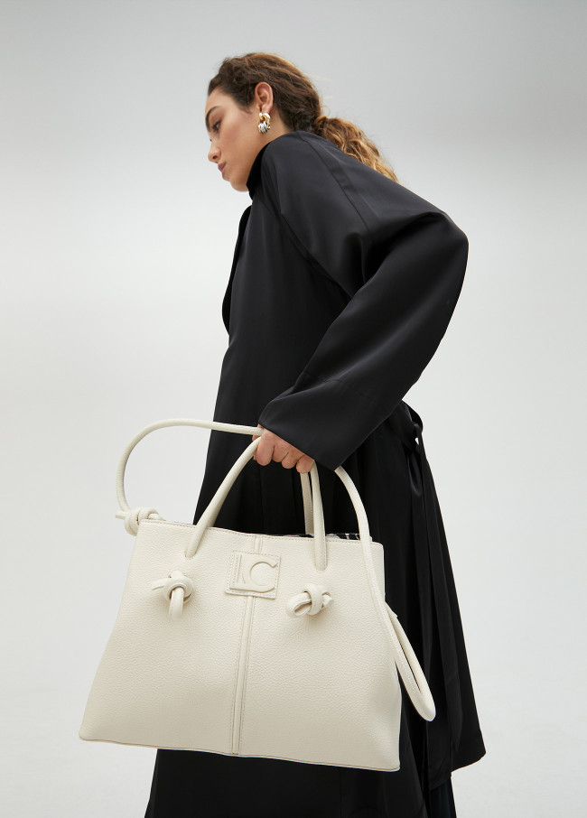 Mittelgroße Shopper-Tasche mit Details