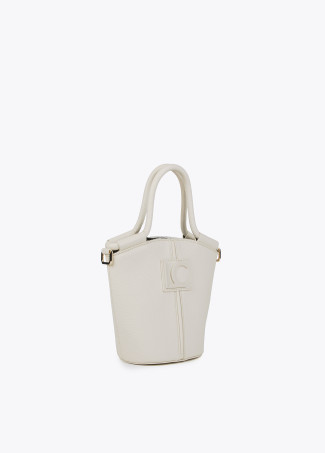 Crossbody bag with details