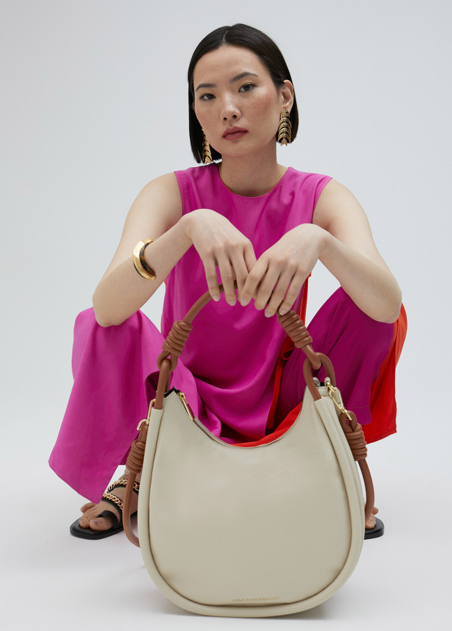 Bolso hobo con asas redondas