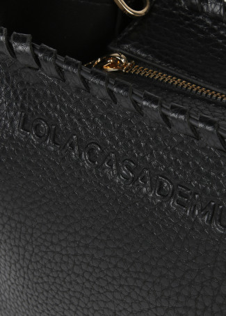 Crossbody bag with topstitching