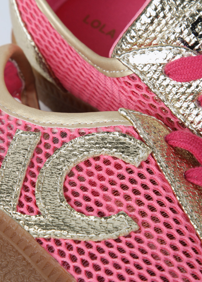 Mesh trainers with metallic details