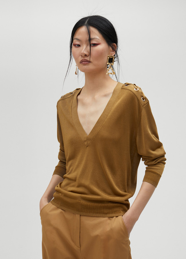 Pullover dettaglio spalla