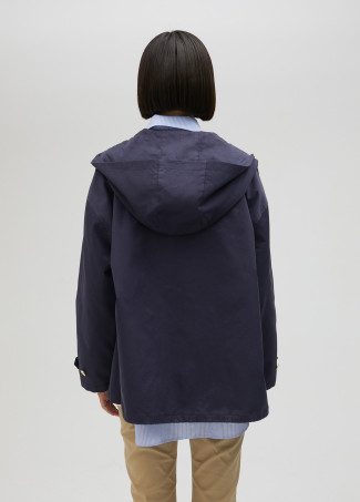 Parka curta com capuz