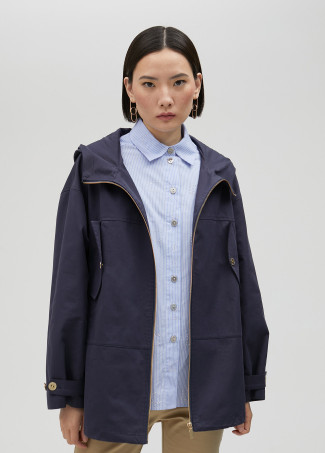 Parka corto con cappuccio