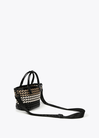 Mini borsa a cesta intrecciata in vernice