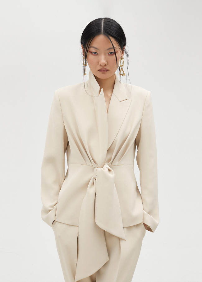 Cropped blazer with knot detail