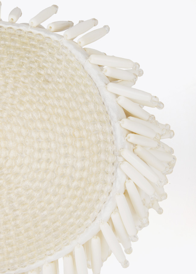 Kleine Tasche mit Strasssteinen in Korallenoptik