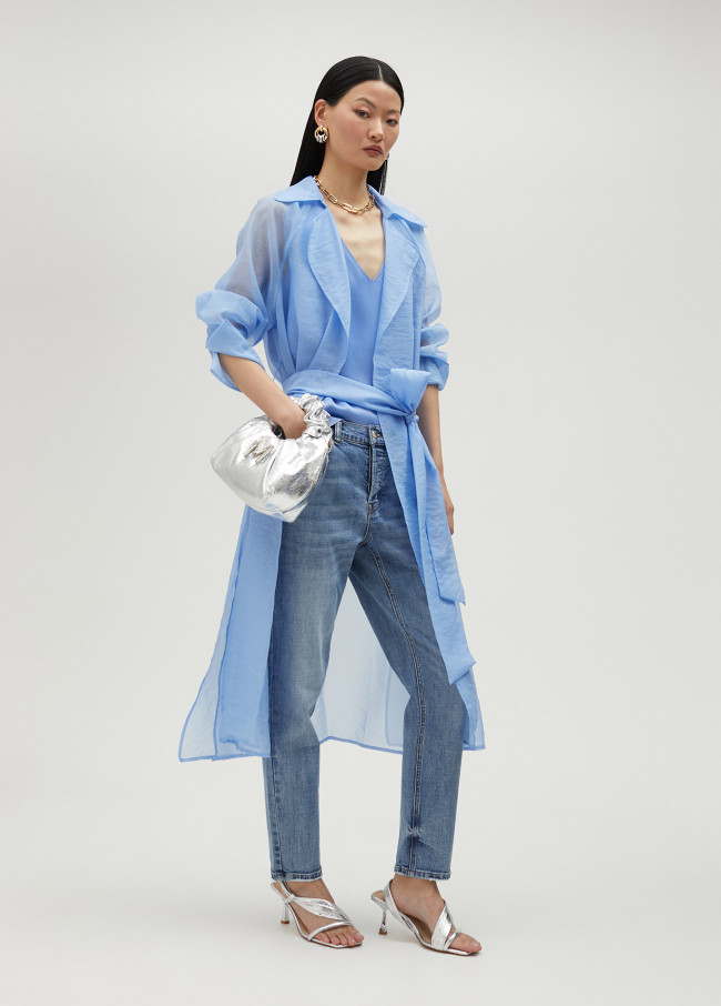 Top basic con spalline