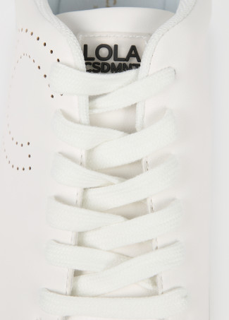 Sneakers con dettaglio LC traforato