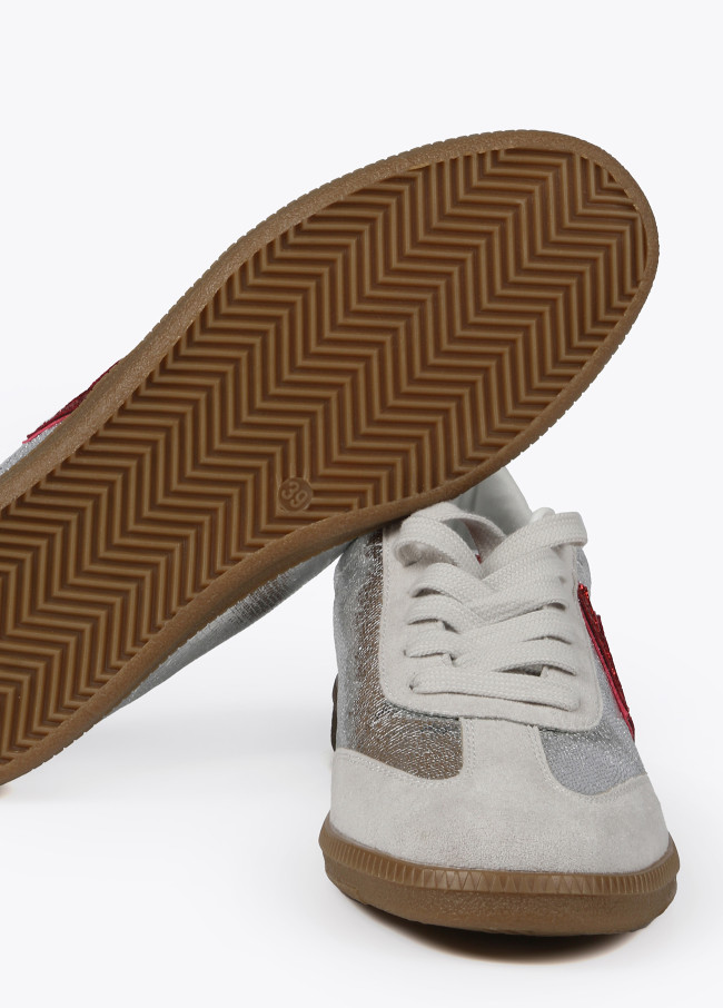 Sneakers metallizzate e LC glitter
