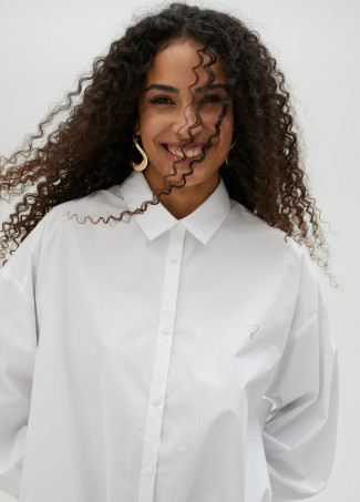 Camisa de popelina com elástico em baixo