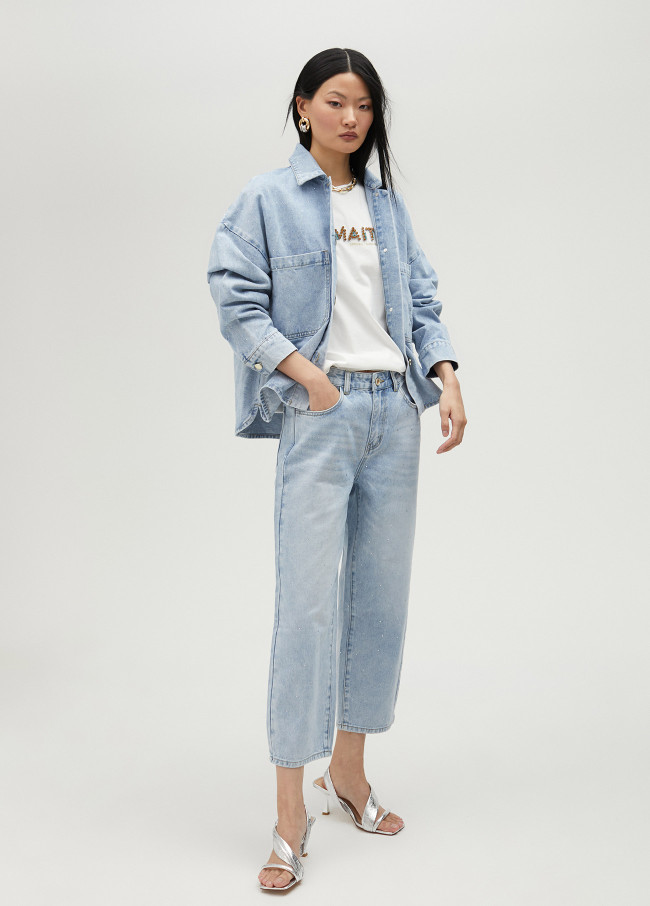 Pantalón denim con strass