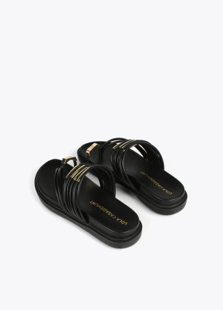 Sandals with rounded straps