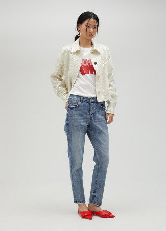 Chaqueta corta con lentejuelas