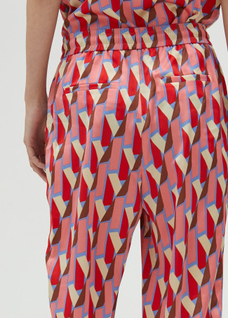 Hose mit buntem Logoprint