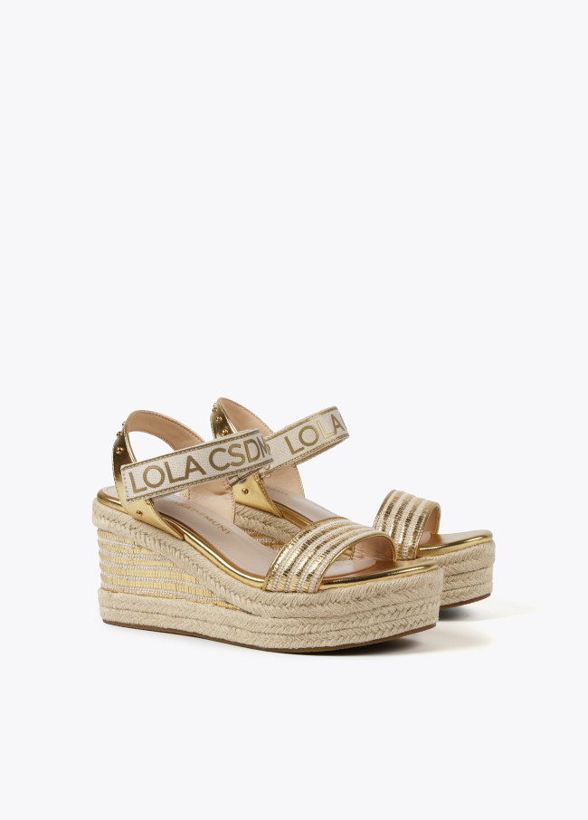 Chaussures compensées détails métallisés