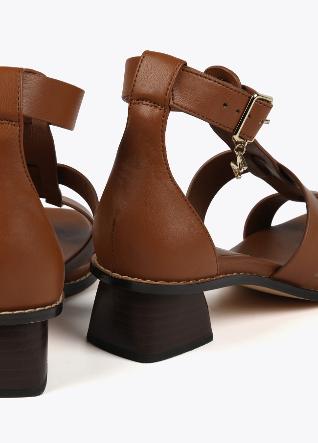 Wood-effect heeled sandals