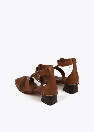 Sandales à talon effet bois