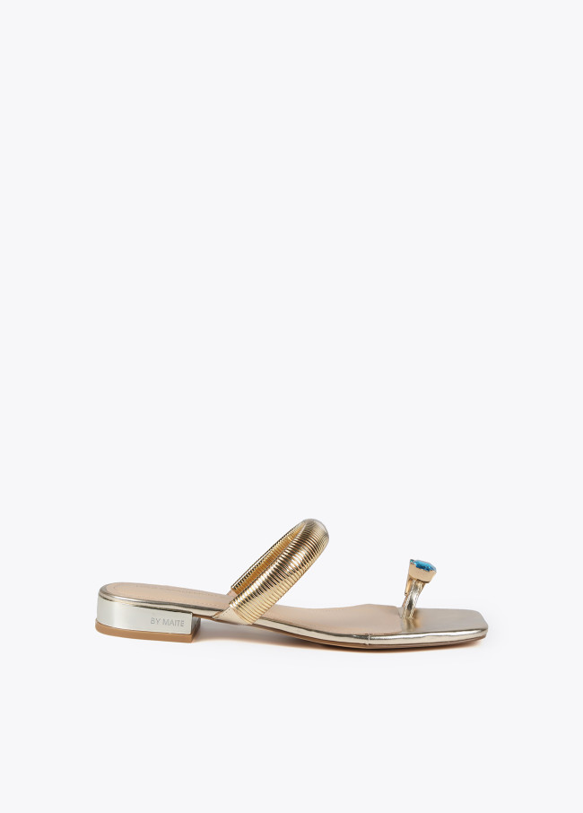 Metallic sandals with rhinestone ring detail