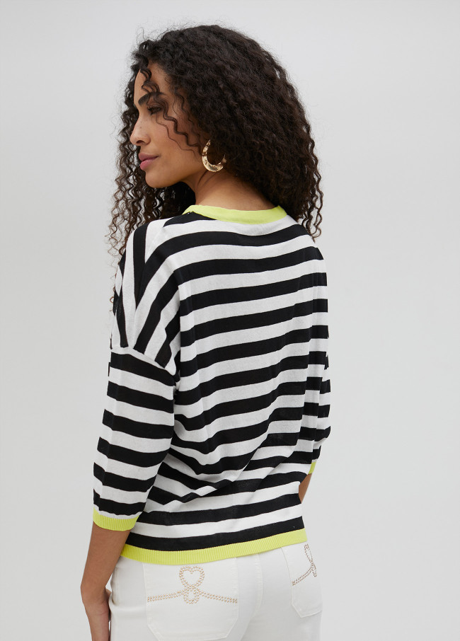 Two-tone striped fine sweater